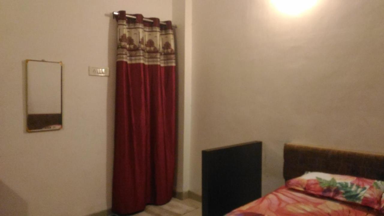 Ashta Lakshmi Tourist Home Stay Indore Exterior foto